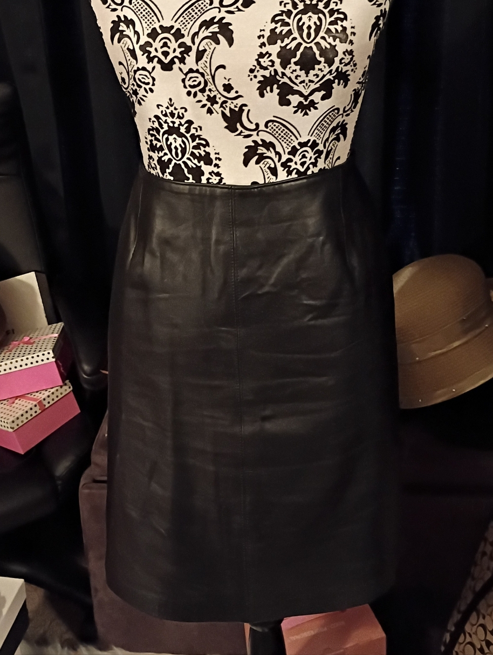 Spenser Jeremy Black Genuine Leather Pencil Skirt